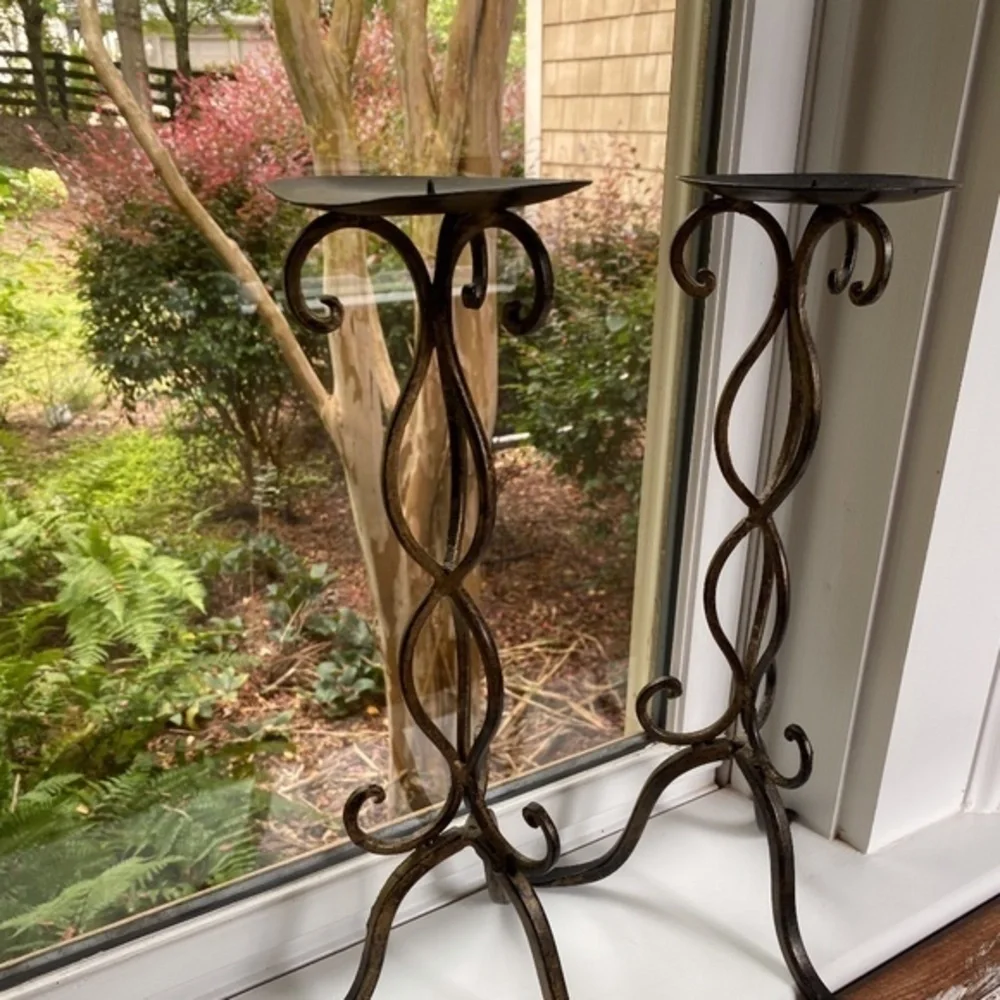 Set of 2 Bronze Candle Holders